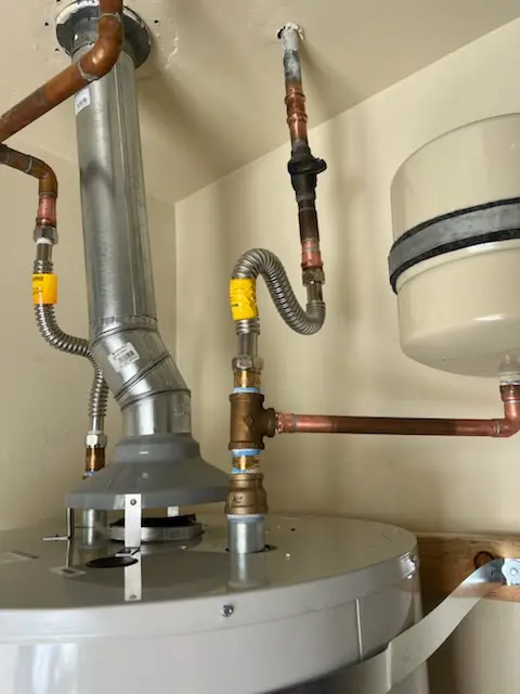 Water heater installation and plumbing repair in Pauls Valley